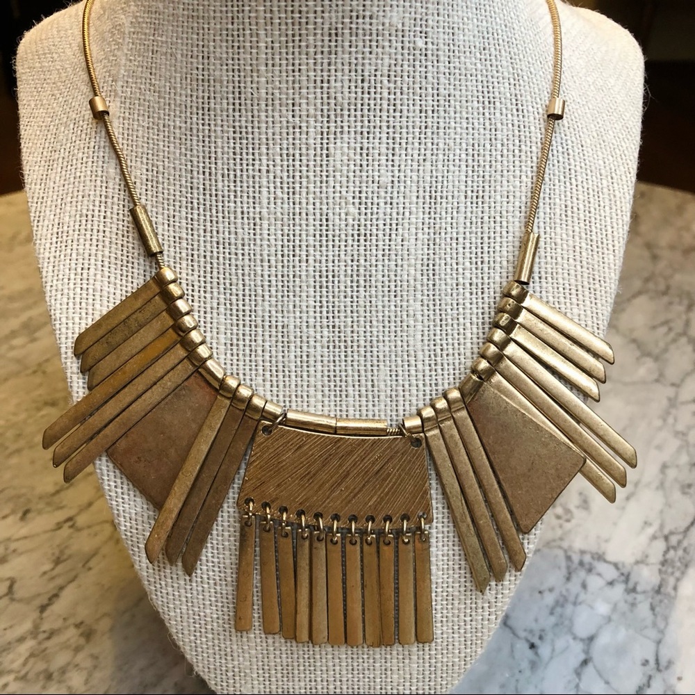 Beautiful Gold Statement Necklace - Picture 2 of 3